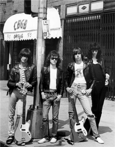 Ramones 1975 by Bob Gruen